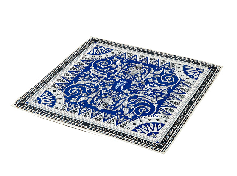 THE ROYAL CREST POCKET SQUARE – AZURE EDITION