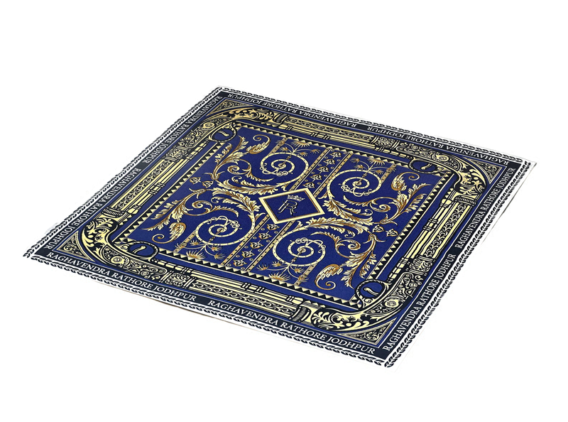 CLASSIC FILIGREE ELEGANCE POCKET SQUARE