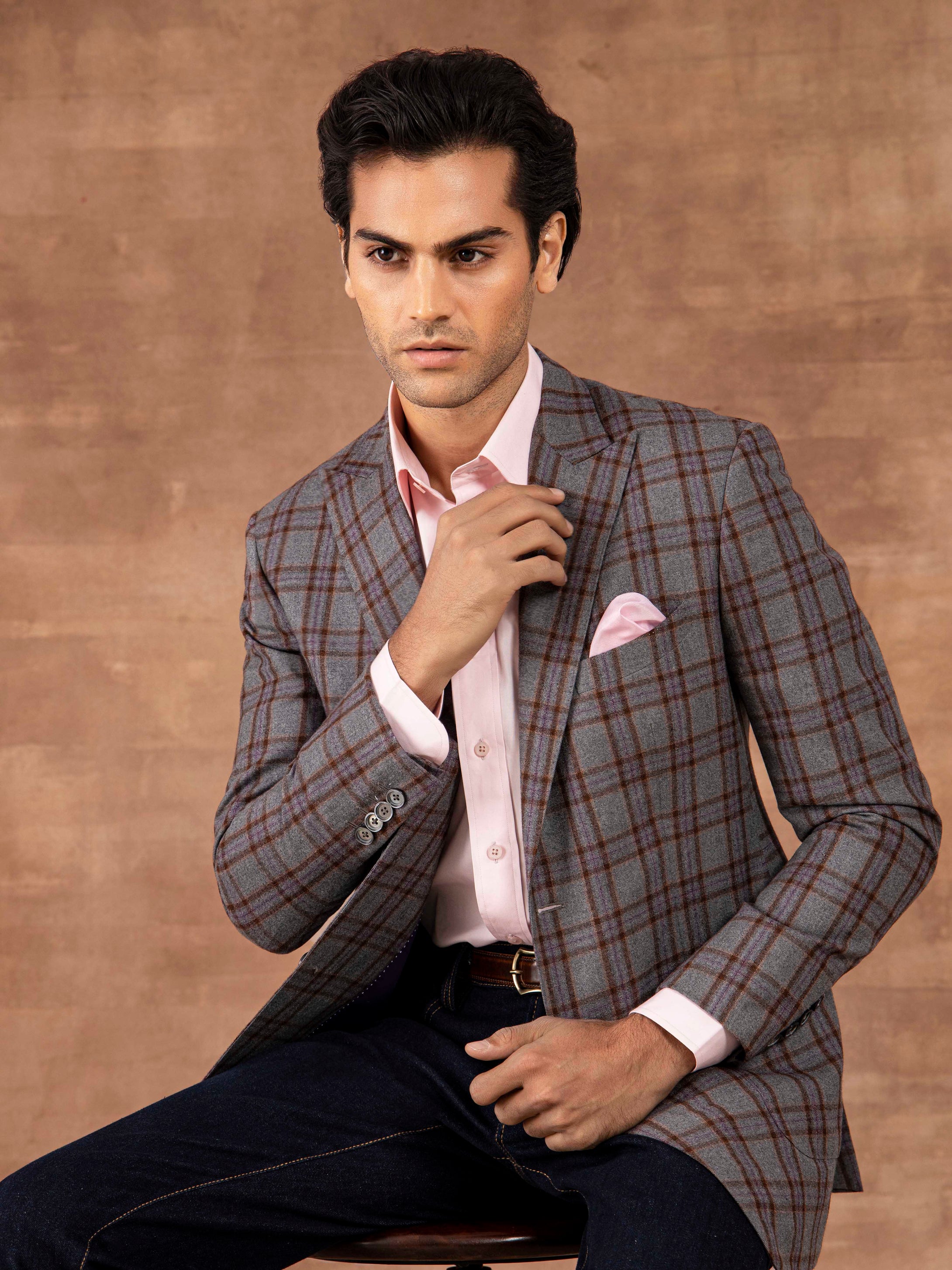 THE PLAID BLAZER THE PLAID BLAZER
