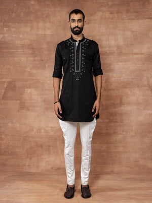 EMBELLISHED POCKET KURTA