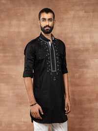 EMBELLISHED POCKET KURTA
