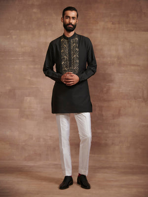 THE GOLD FOIL INNER KURTA