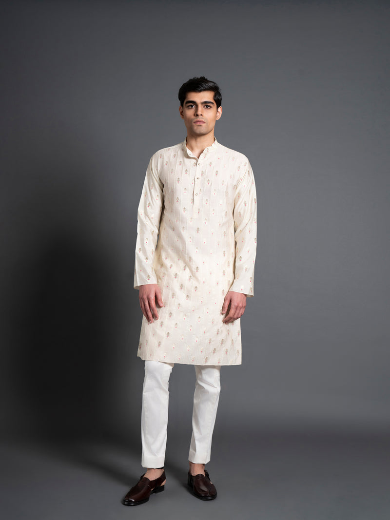 THE ZARI BUTTI KURTA